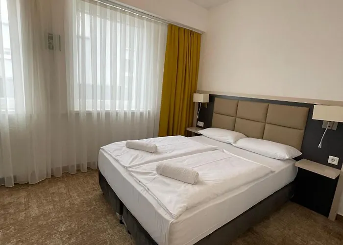 Apartahotel The Place - Frankfurt Messe 4*